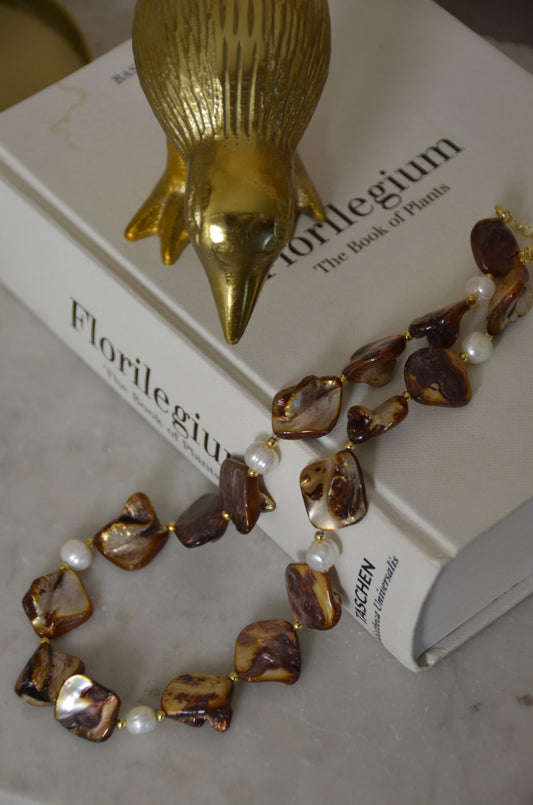 Collar 08