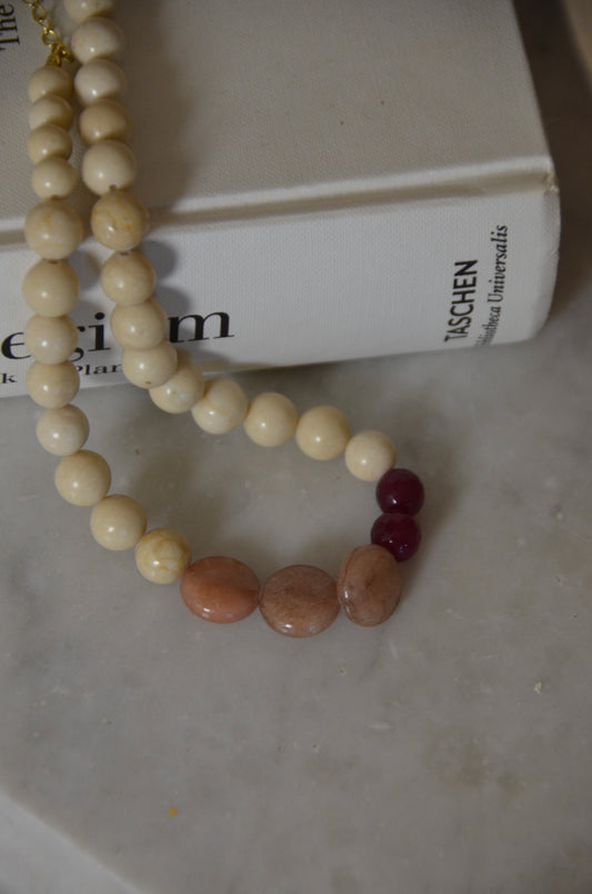 Collar 10
