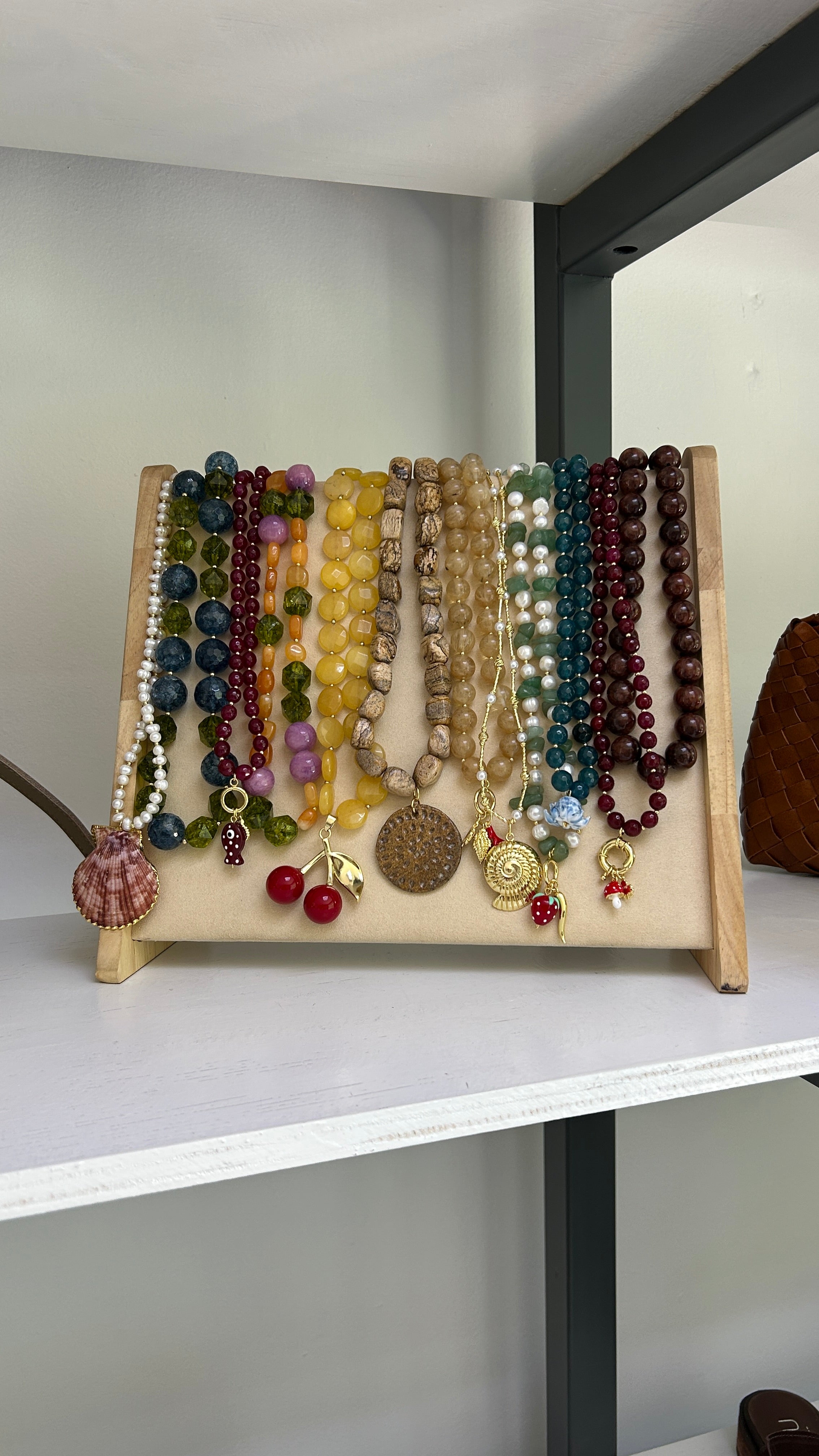 Collares
